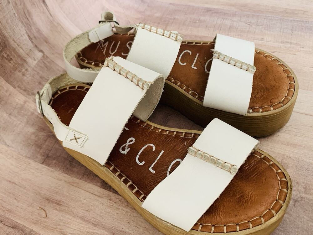 Musse & Cloud White Leather Platform Wedge Sandals EU 40 or 9-9.5
